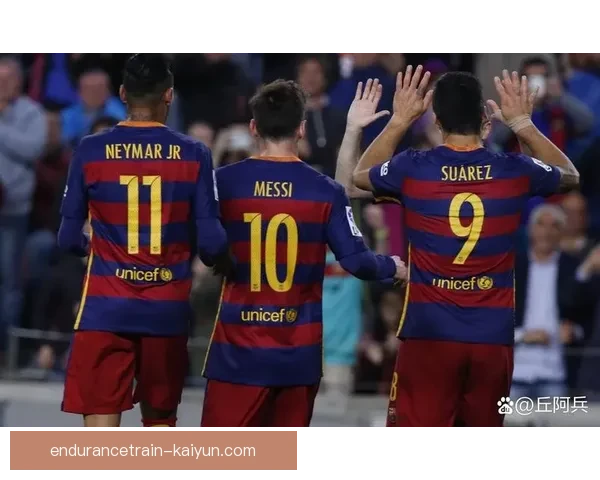 苏亚雷斯传奇地位再次受到肯定，展现出持续提升的竞技状态。