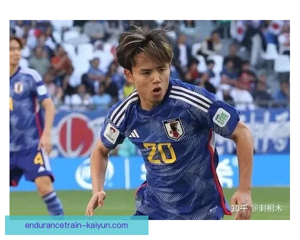 久保建英在意甲的转会绯闻持续升温，受到各大俱乐部的关注。