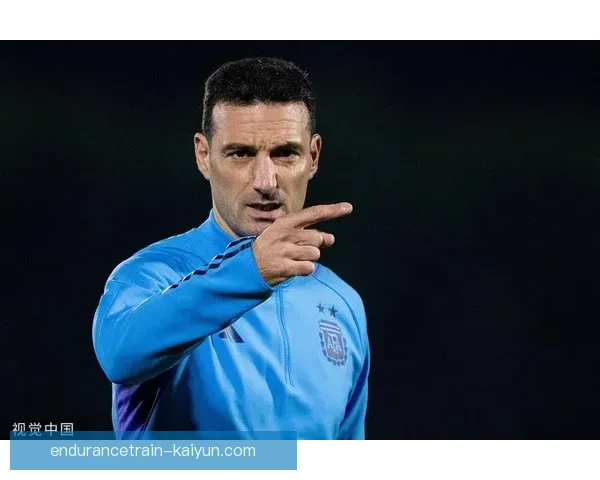 斯卡洛尼世界杯表现稳健，率阿根廷队展现强大竞争力